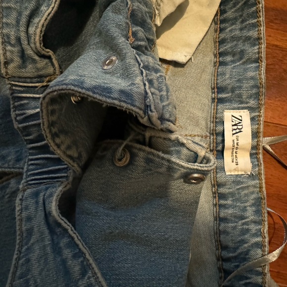 Zara Blue Relaxed Jeans Straight Leg Denim -SOLD - Picture 2 of 5